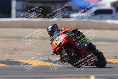 media/Oct-08-2023-CVMA (Sun) [[dbfe88ae3c]]/Race 5 Amateur Supersport Open/